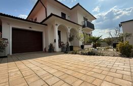 Casa 5 camere 255mp utili teren 798mp Dinias