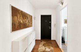     3 camere, etaj 1. Locul perfect pentru un nou început- Zona Girocului
