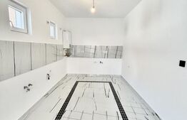 Duplex cu grădină, de închiriat, 100 mp, zona de Sud