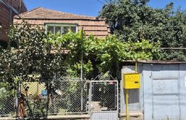 Casa de vanzare, 412 mp, spatioasa,cu garaj si terasa, zona Dorobantilor