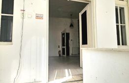 Spatiu comercial, 50 mp, parter inalt, zona Sinaia
