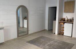 Apartament 2 camere, 60 mp, decomandat, zona Complex