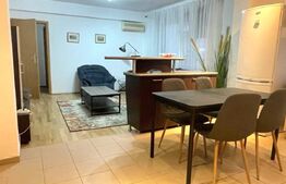Apartament cu 3 camere, 75 mp, zona Ultracentral