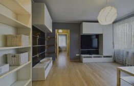 Apartament cu 2 camere, 50 mp+ 2 balcon, zona Centrala