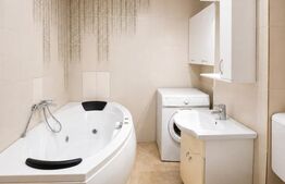 Apartament cu 3 camere, zona Girocului
