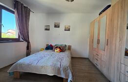 Apartament 3 camere, 68 mp, loc parcare, zona Giroc