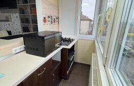 Apartament cu 3 camere, 54 mp, 4 mp balcon, zona Lunei