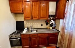 Apartament ultracentral, 2 camere decomandate, parcare privată, centrală proprie