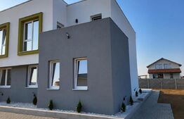 Ansamblu de 4 case înșiruite P+1, 488 mp, zona Moșnița Nouă