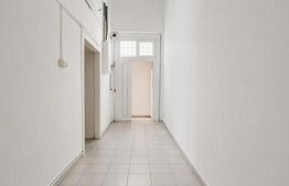 Spatiu comercial, cu vitrina, la strada principala