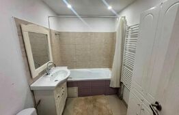 Apartament 2 camere, zona Lunei