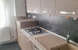 Apartament de vanzare, 65 mp, zona Nadrag