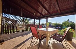 Casă pentru Familie | 4 Camere | Teren 721 mp | Mobilată & Comunitate strânsă 
