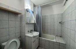 Apartament 2 camere, 68 mp, zona Lunei 