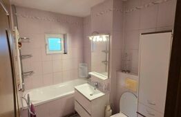 Apartament cu 3 camere, 72.8 mp, zona 