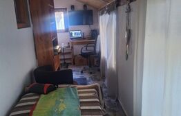 Casa de vanzare, 97 mp, zona Nadrag 