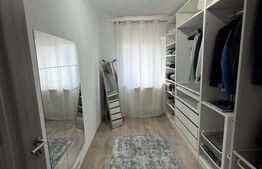 Vanzare apartament 3 camere - 62 mp, zona Lipovei