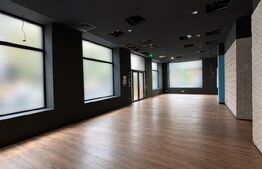 Spațiu comercial cu vitrină, ≈ 90 mp, curent trifazic, zonă ultracentrală