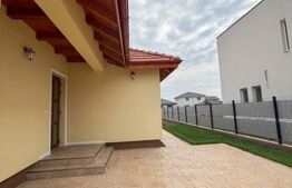 Casa cocheta pe parter, 501 mp teren, Ghiroda