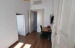 Apartament de 3 camere, 73 mp, cladire istorica, Central!