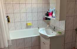 Apartament 3 camere decomandat ,66 mp, Zona Soarelui