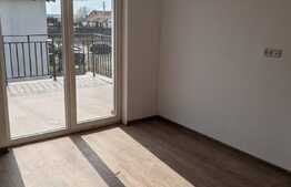 Casa tip duplex, 90 mp utili, 330 mp teren, Dumbravita