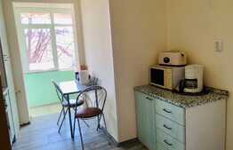 Apartament de inchiriat cu doua camere situat in spatele Facultatii de Medicina