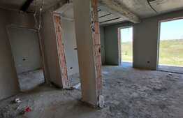 2 camere, 54 mp utili, 140 mp GRADINA, finisat LA CHEIE