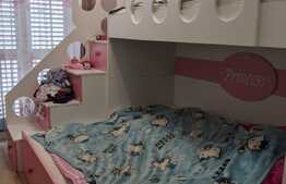 Casa de vanzare, in ansamblu de case insiruite, Giroc