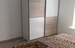 Triplex de vanzare, 190 mp utili, teren 168 mp, mobilata, Giroc