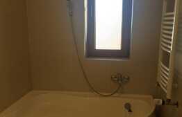 Triplex de vanzare, 190 mp utili, teren 168 mp, mobilata, Giroc