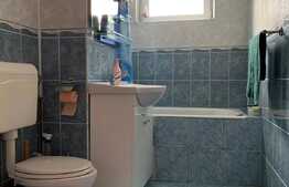 Apartament 3 camere decomandat, Dambovita