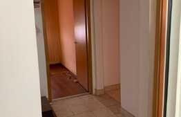 Apartament 3 camere decomandat, Dambovita