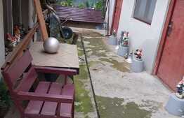 Casa de vanzare, 110 mp utili, zona Calea Martirilor 