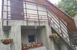 Casa de vanzare, 110 mp utili, zona Calea Martirilor 