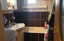 Apartament 3 camere,65mp, zona Dambovita