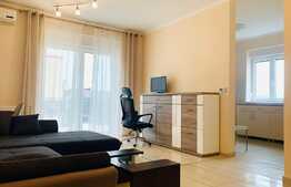 Apartament modern cu 3 camere, 100 mp, parcare in curte