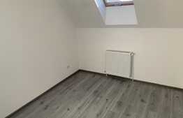 Apartament 3 camere, 52 mp utili, zona Dambovita, langa Nora