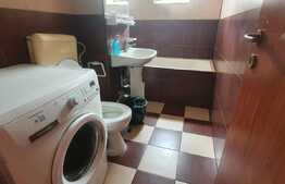 Apartament cu 3 camere, zona Aradului