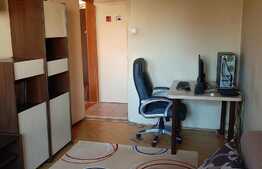 Apartament de 3 camere,46 mp, in zona Dacia