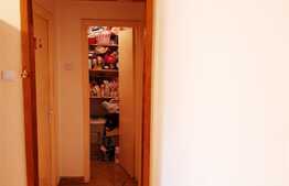 Apartament de 3 camere,46 mp, in zona Dacia