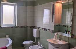 Casa individuala de  7 camere, teren 614mp, Dumbravita