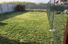 Oferim spre vanzare 1/2 duplex dreapta 82m