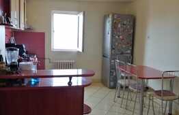 Apartament de 3 camere, zona Modern