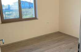 Casa deosebita, tip duplex 85 mp utili, 425 mp teren