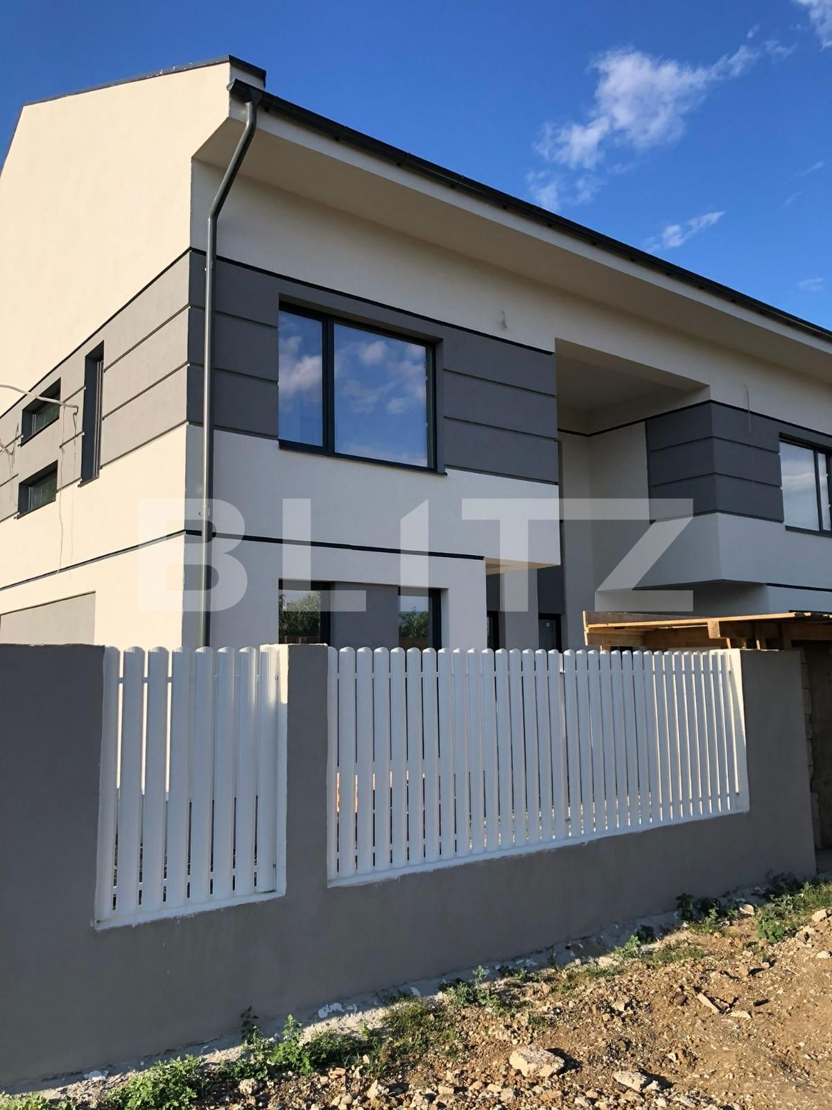 Casa de vânzare 5 camere Lunei - 64608CV | BLITZ Timișoara | Poza1