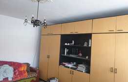 Apartament de 4 camere, 90mp, 2 balcoane, Zona Steaua