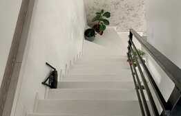 Apartament de vanzare cu 3 camere, 64 mp, parcare, imobil nou, zona Dumbravita