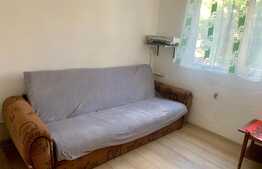 Garsoniera de vanzare situata la etajul 1, zona UMT