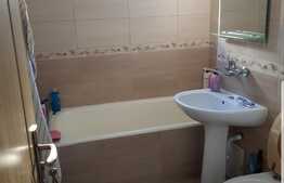 Apartament 3 camere, DECOMANDAT, zona Lipovei, 78 mp